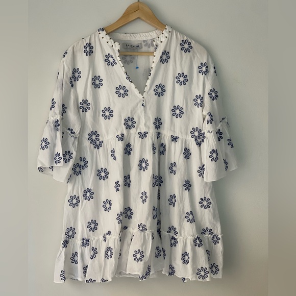 Basement Embroidered Cotton Short Dress - Picture 7 of 12